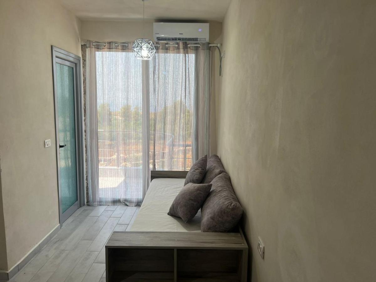 Noah'S Home Himare Exterior photo